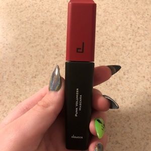 Doucce Punk Volumizer Mascara